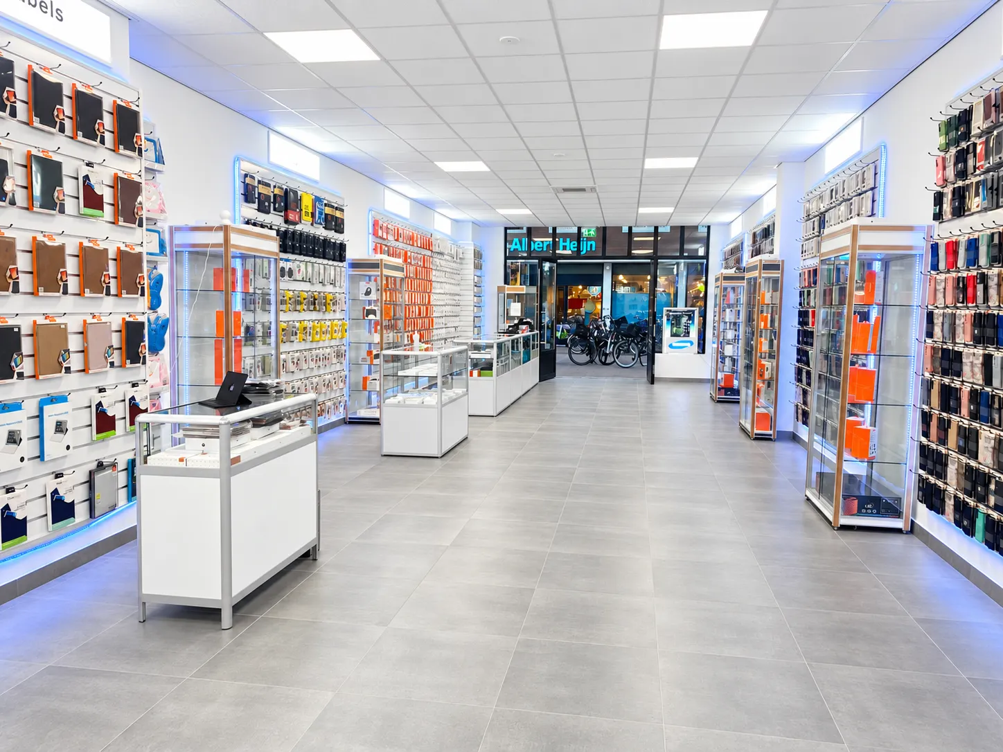 Telefoonwinkel Phone Protection in Apeldoorn met telefoons, hoesjes en accessoires
